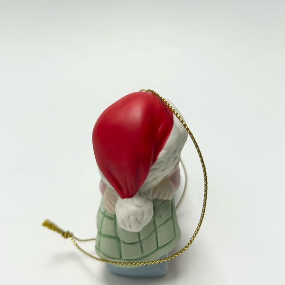 🌨️❄️🔴Precious Moments - Baby’s 1st Christmas (2021) Porcelain Ornament - Picture 11 of 17